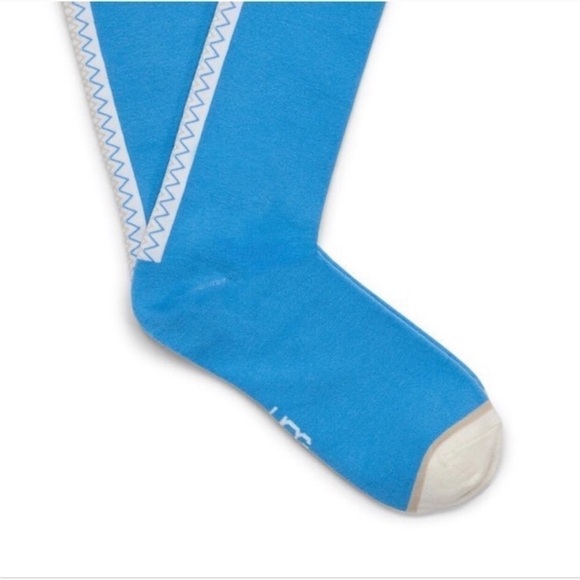 UGG New 40th Anniversary Tasman Braid Socks - Picture 2 of 4